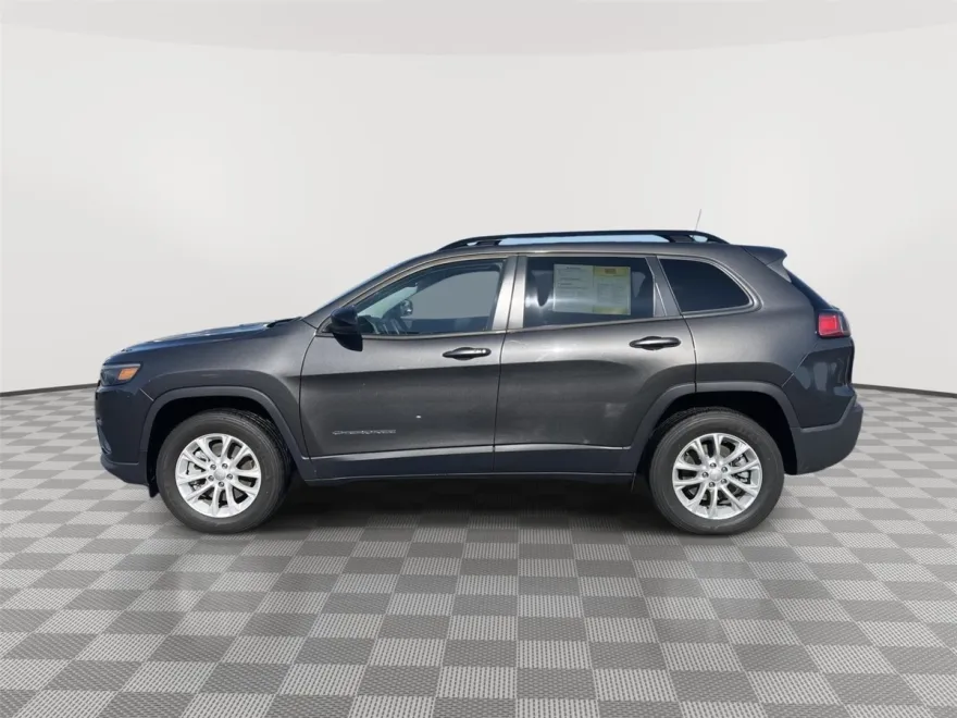 2022 Jeep Cherokee Latitude Lux photo 1