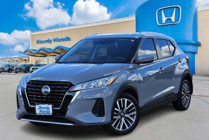 2021 Nissan Kicks SV photo 1