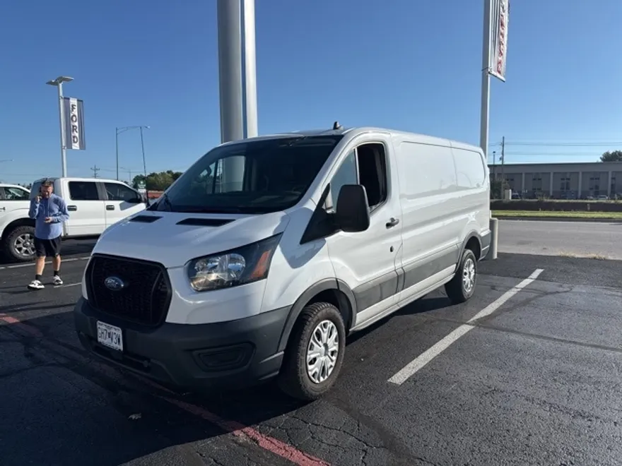 2021 Ford Transit photo 1