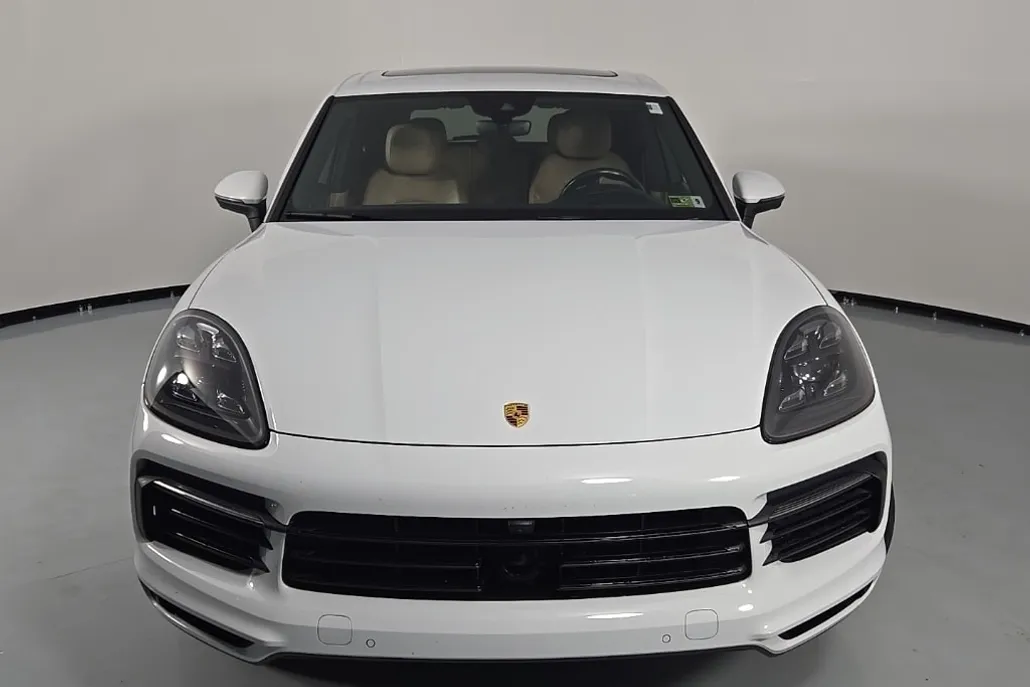 2020 Porsche Cayenne photo 1