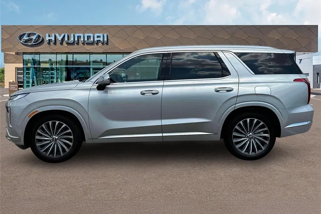 2025 Hyundai Palisade Calligraphy photo 1