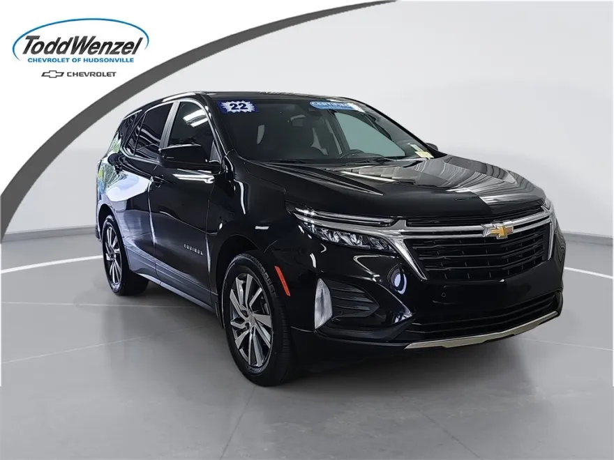 2022 Chevrolet Equinox LT photo 1