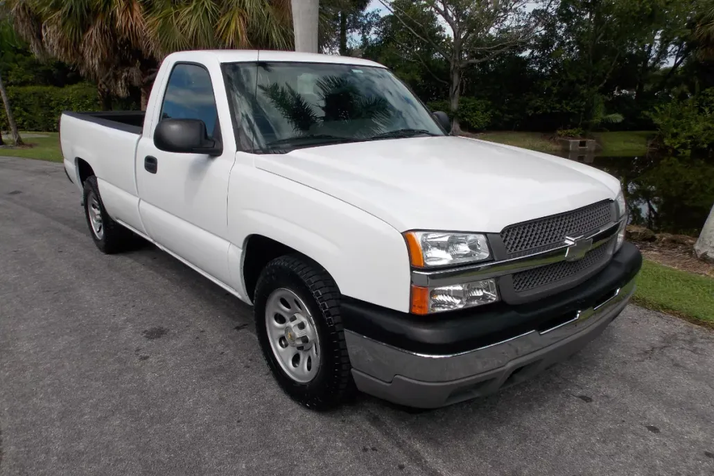 2005 Chevrolet Silverado 1500 Work Truck photo 1