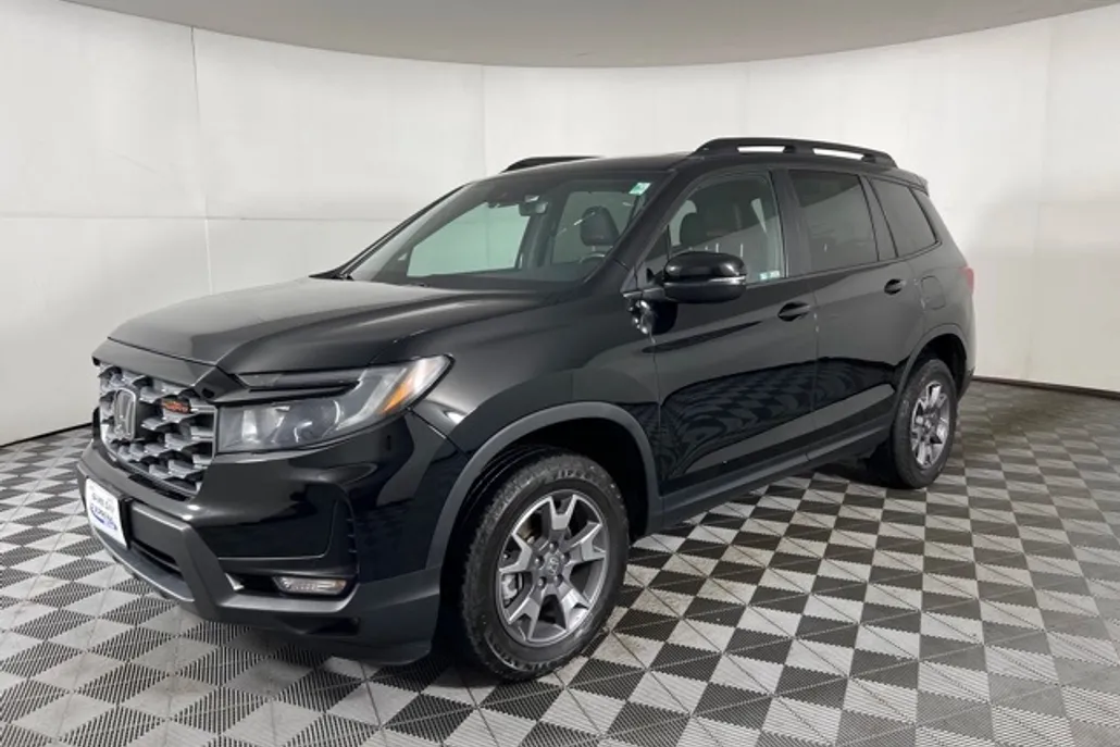 2022 Honda Passport TrailSport photo 1