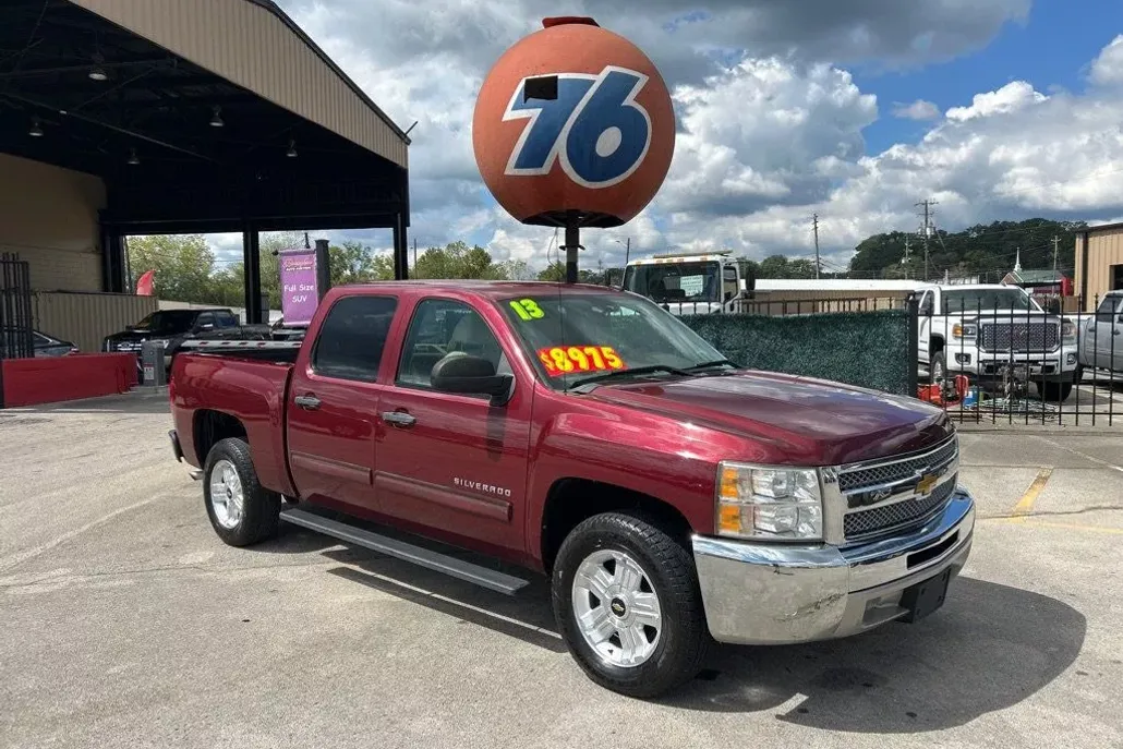 2013 Chevrolet Silverado 1500 LT photo 1