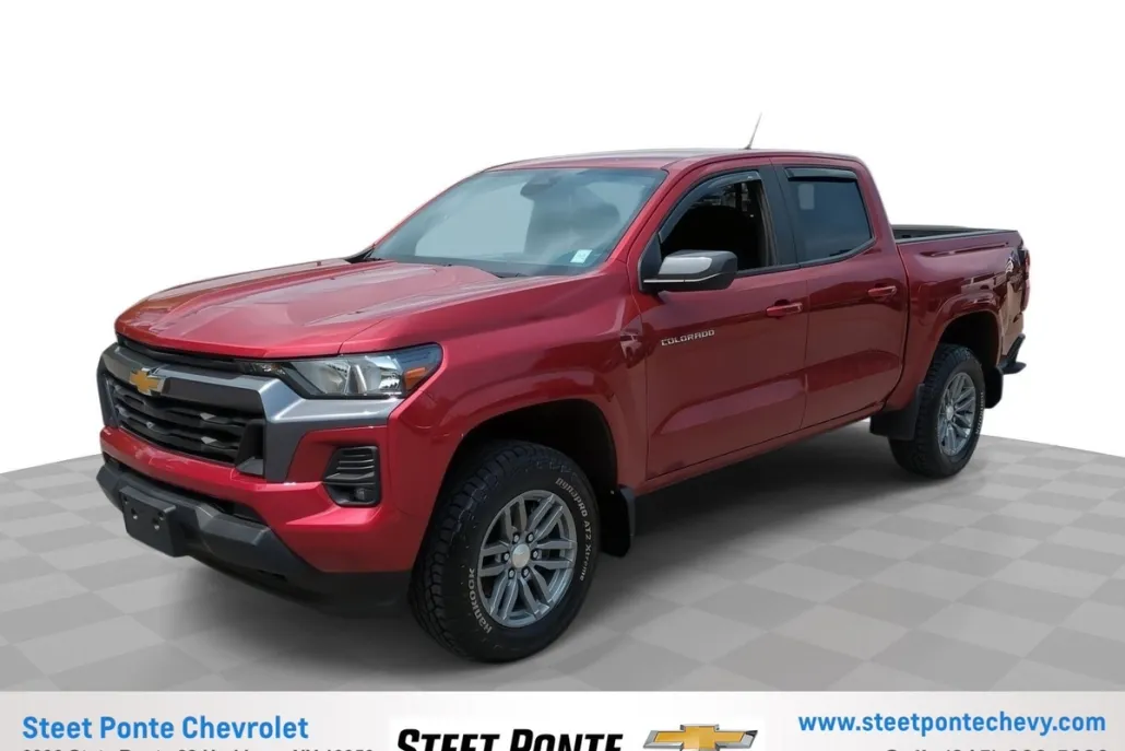 2023 Chevrolet Colorado LT photo 1