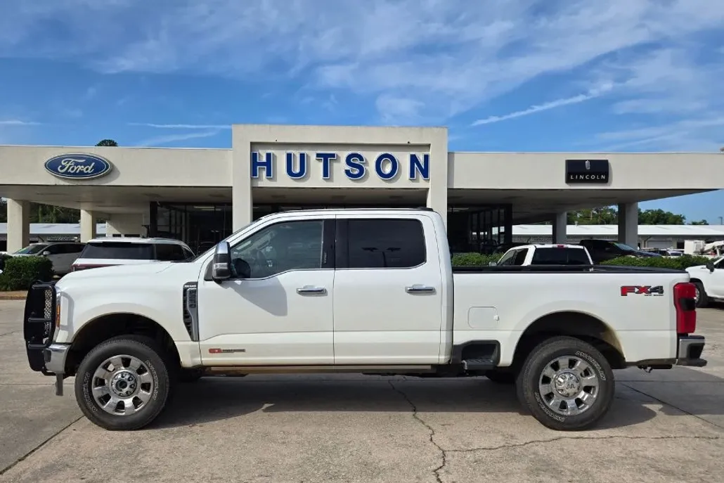 2024 Ford F-250 King Ranch photo 1