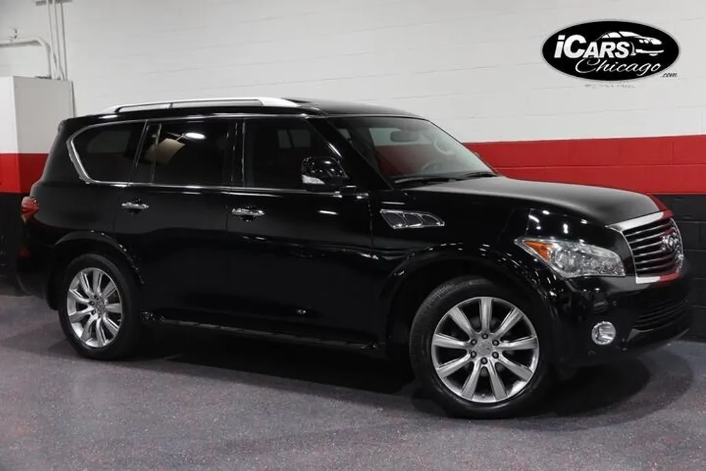 2011 Infiniti QX56 photo 1