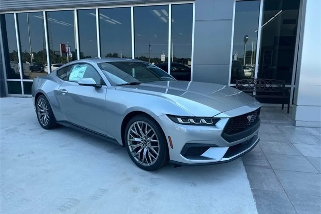 2024 Ford Mustang EcoBoost Premium photo 1