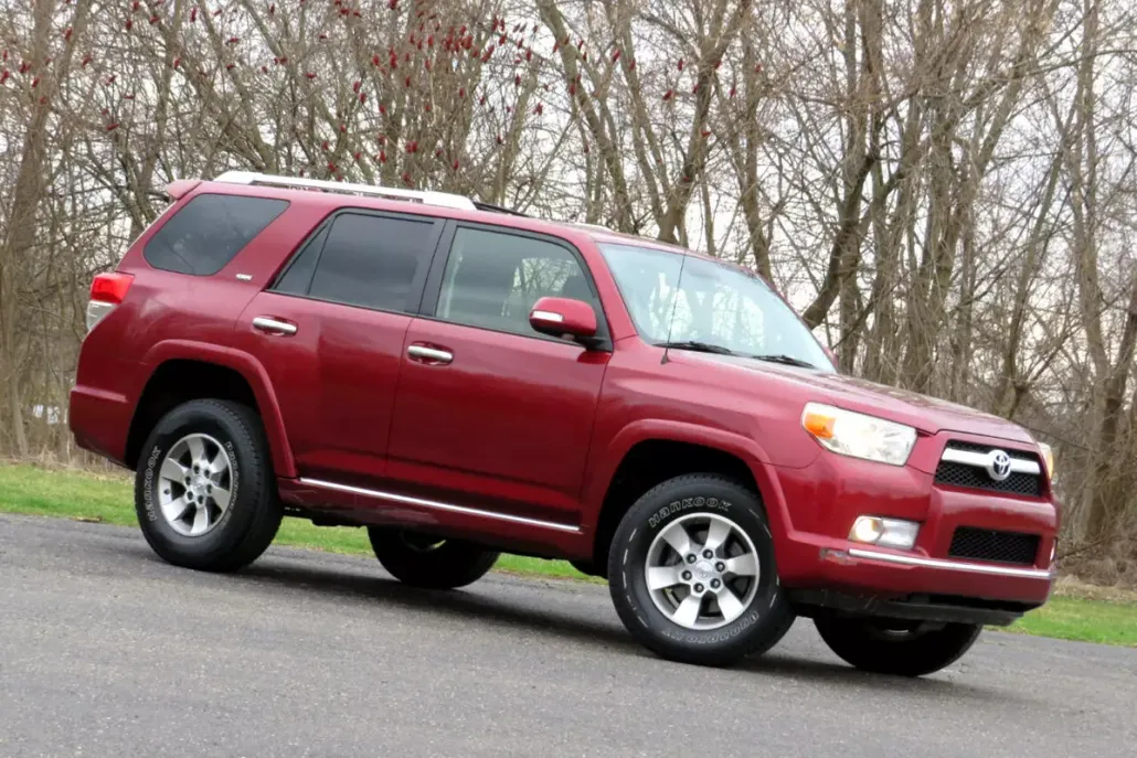 2012 Toyota 4Runner SR5 4WD photo 1