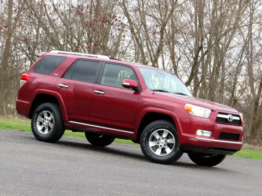 2012 Toyota 4Runner SR5 4WD photo 1