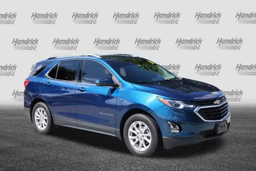 2019 Chevrolet Equinox LT photo 1