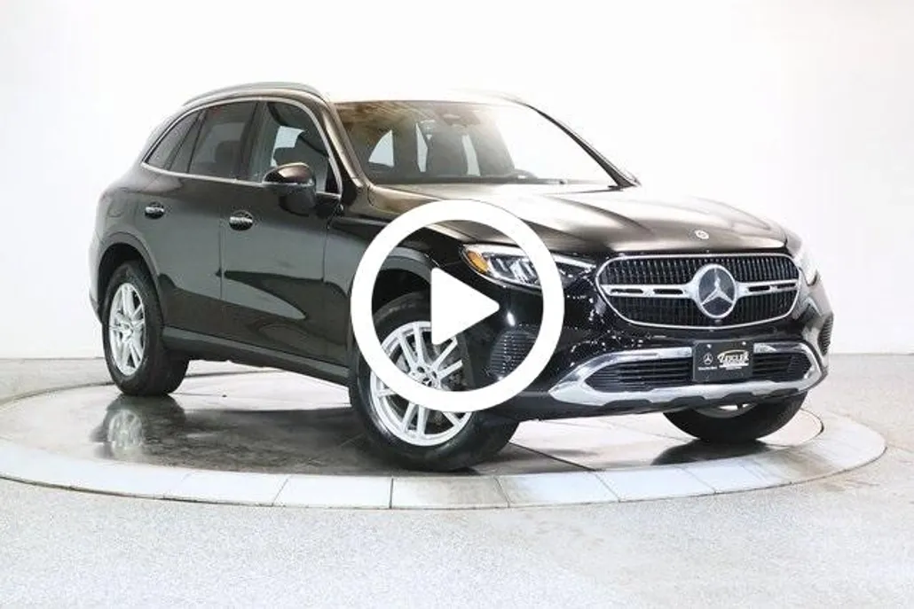 2023 Mercedes Benz GLC 300 4MATIC photo 1