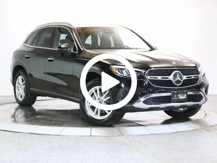 2023 Mercedes Benz GLC 300 4MATIC photo 1