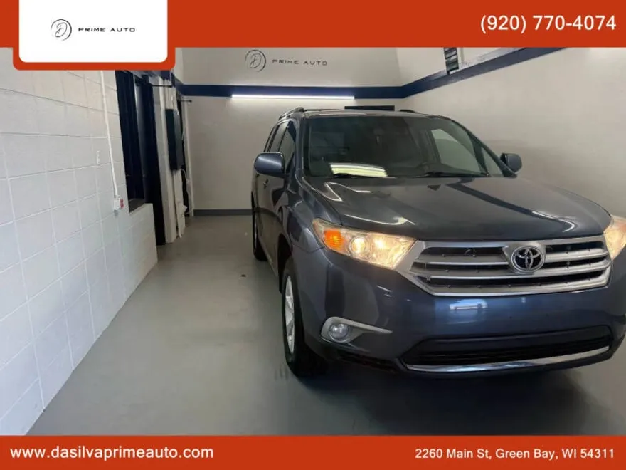 2012 Toyota Highlander SE Sport photo 1