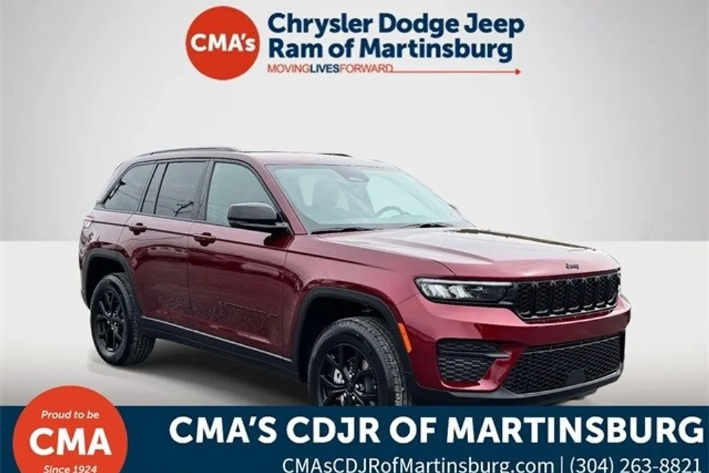 2025 Jeep Grand Cherokee Laredo photo 1
