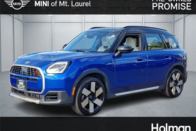 2025 Mini Countryman Base photo 1