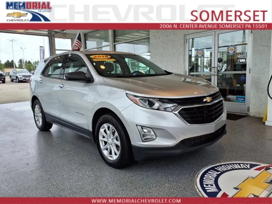 2018 Chevrolet Equinox LS photo 1