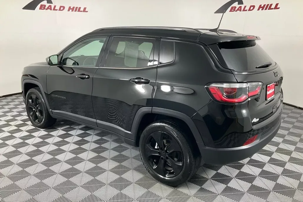 2020 Jeep Compass Latitude Altitude photo 1