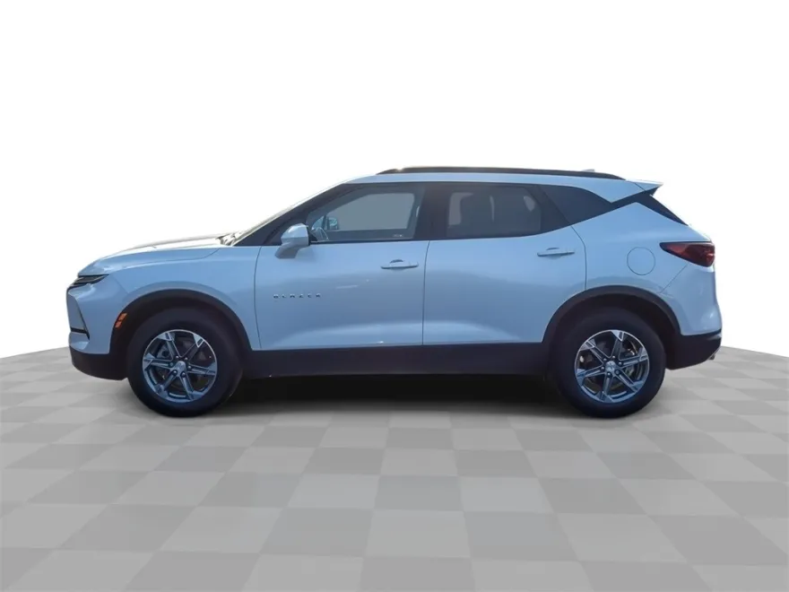 2023 Chevrolet Blazer 2LT photo 1