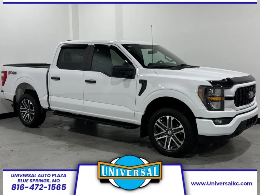 2023 Ford F-150 XL FX4 photo 1