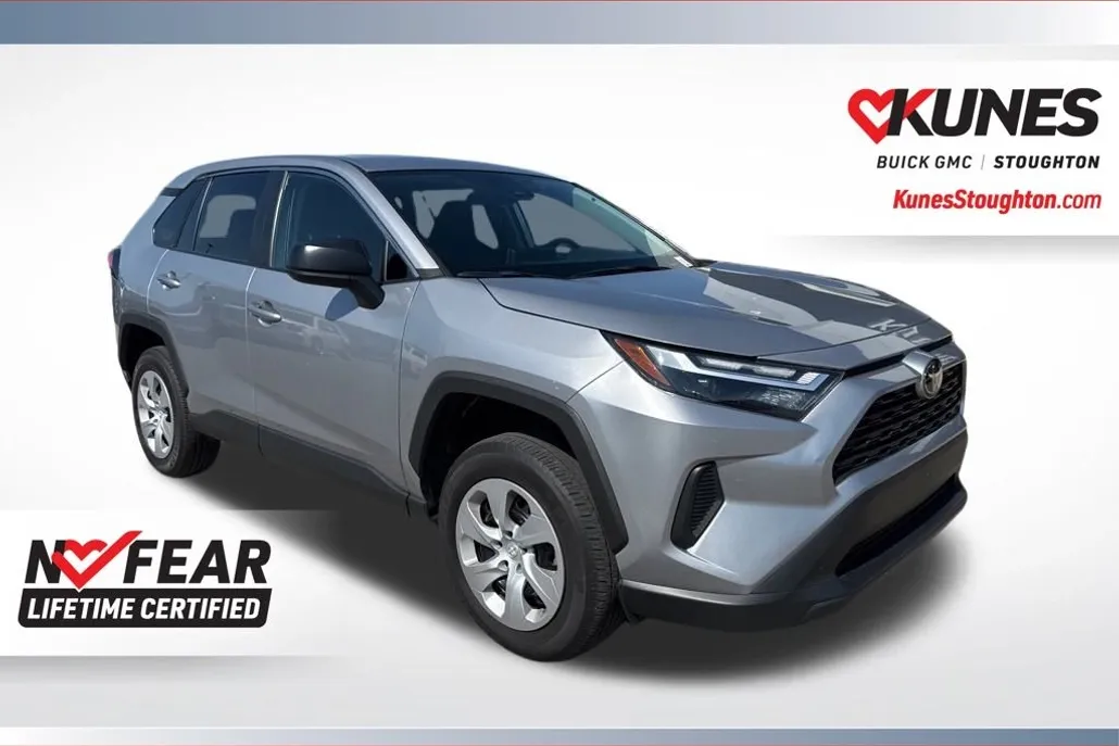 2024 Toyota RAV4 LE photo 1