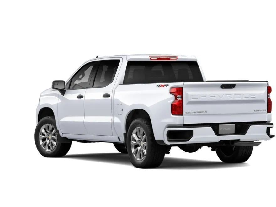2025 Chevrolet Silverado 1500 Custom photo 2