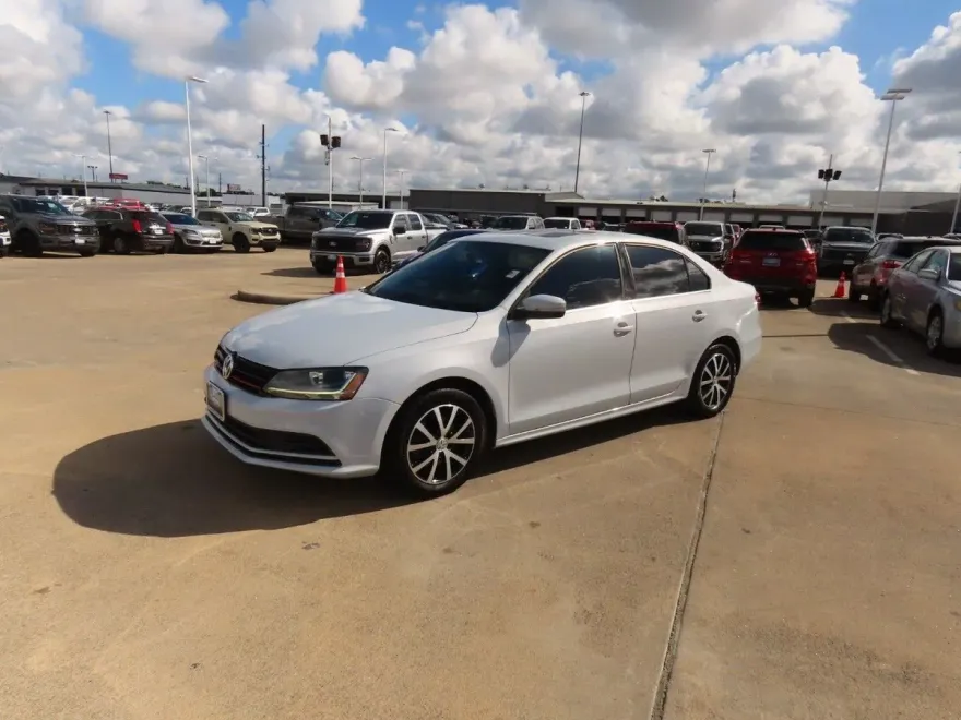 2018 Volkswagen Jetta 1.4T SE photo 1