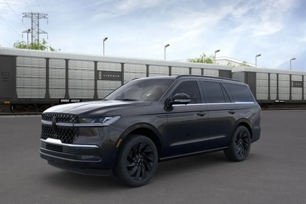 2025 Lincoln Navigator Reserve photo 1