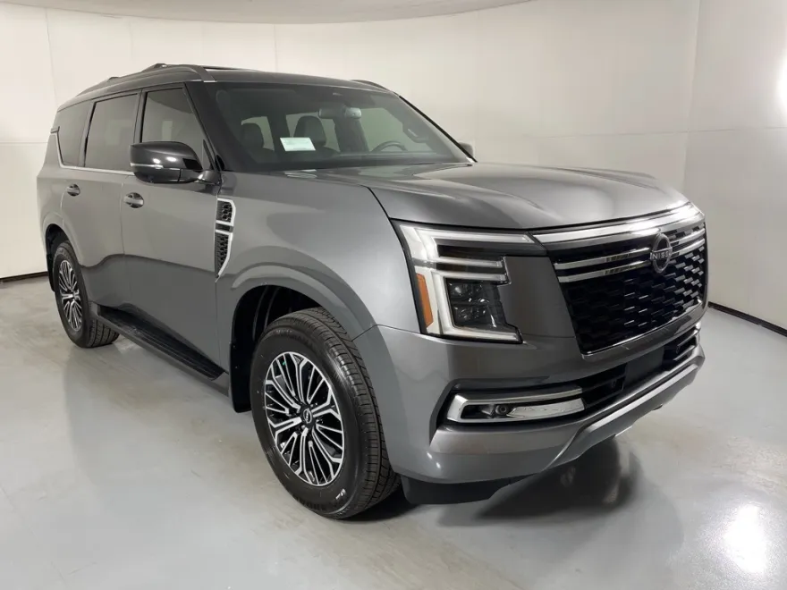 2026 Nissan Armada SL photo 1