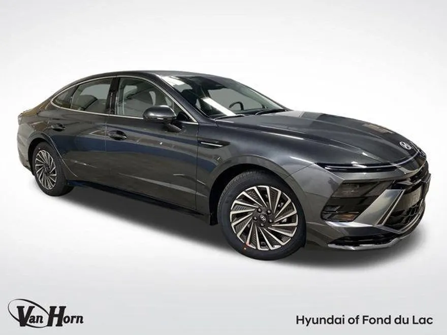 2025 Hyundai Sonata Hybrid SEL photo 1