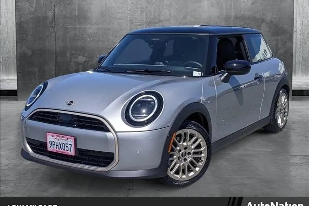 2025 Mini Cooper 2 Door Hardtop S photo 1