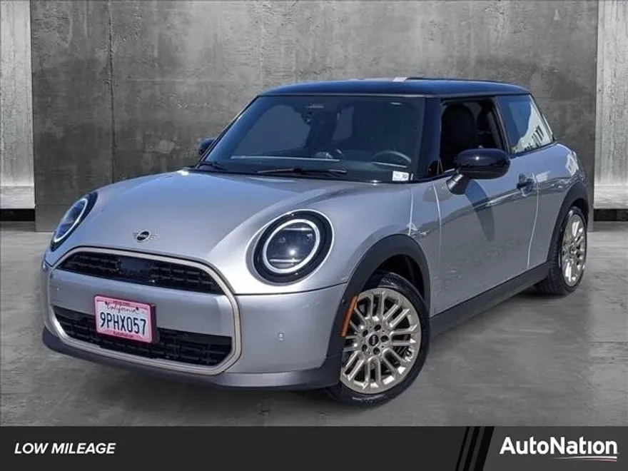 2025 Mini Cooper 2 Door Hardtop S photo 1