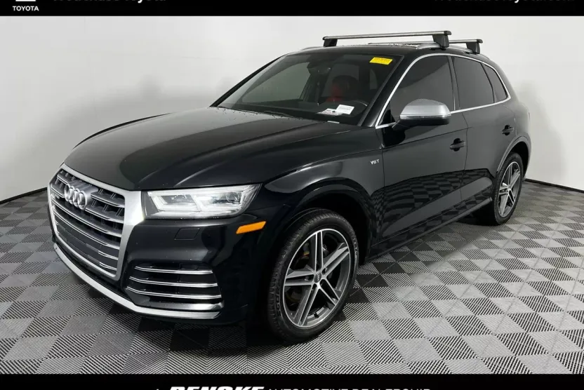 2018 Audi SQ5 Premium Plus photo 1
