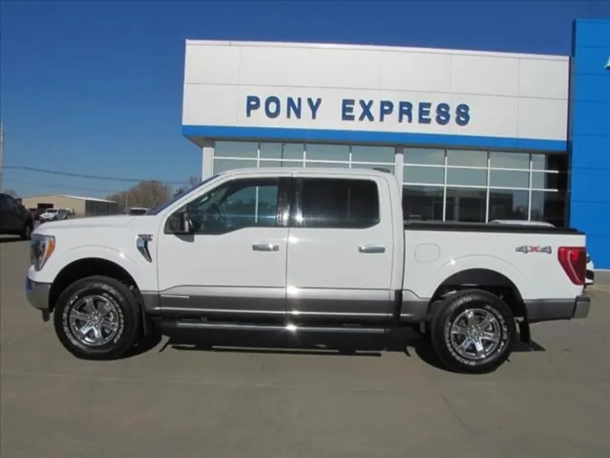 2021 Ford F-150 XLT photo 1