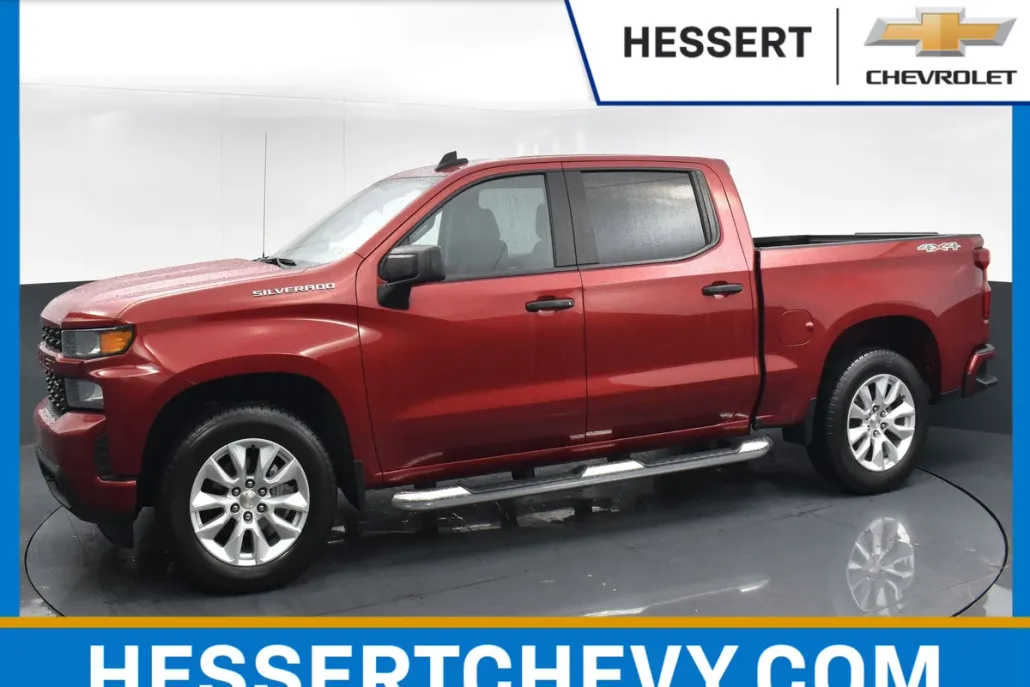 2022 Chevrolet Silverado 1500 Custom photo 1