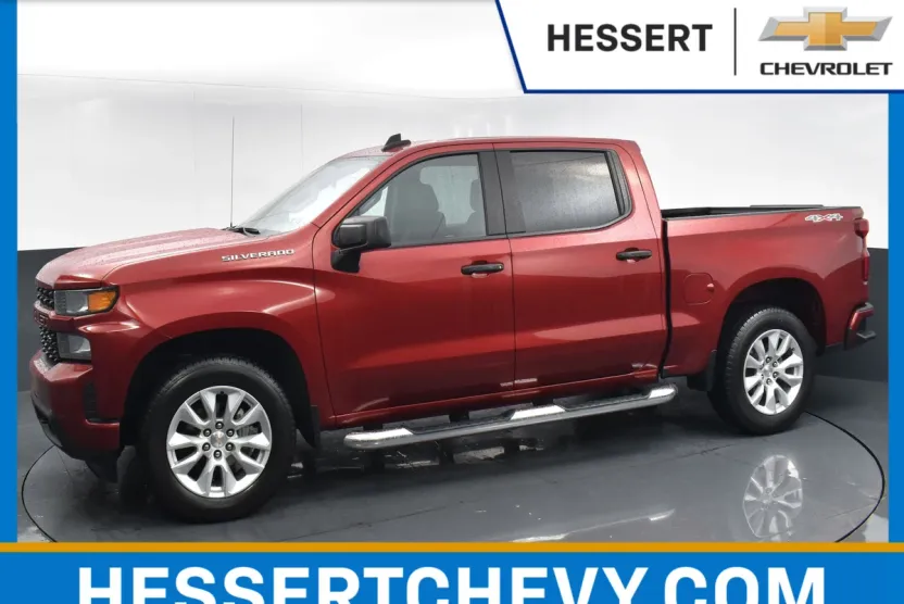 2022 Chevrolet Silverado 1500 Custom photo 1
