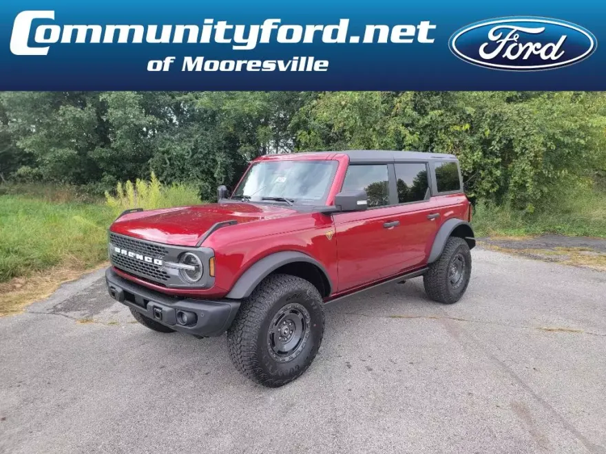 2025 Ford Bronco Badlands photo 1