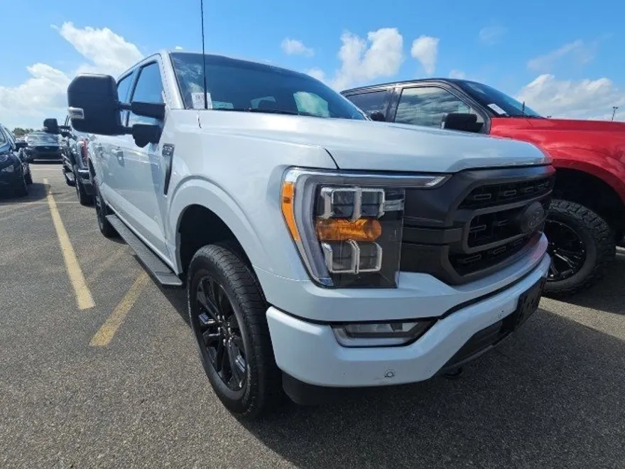 2022 Ford F-150 XLT photo 1