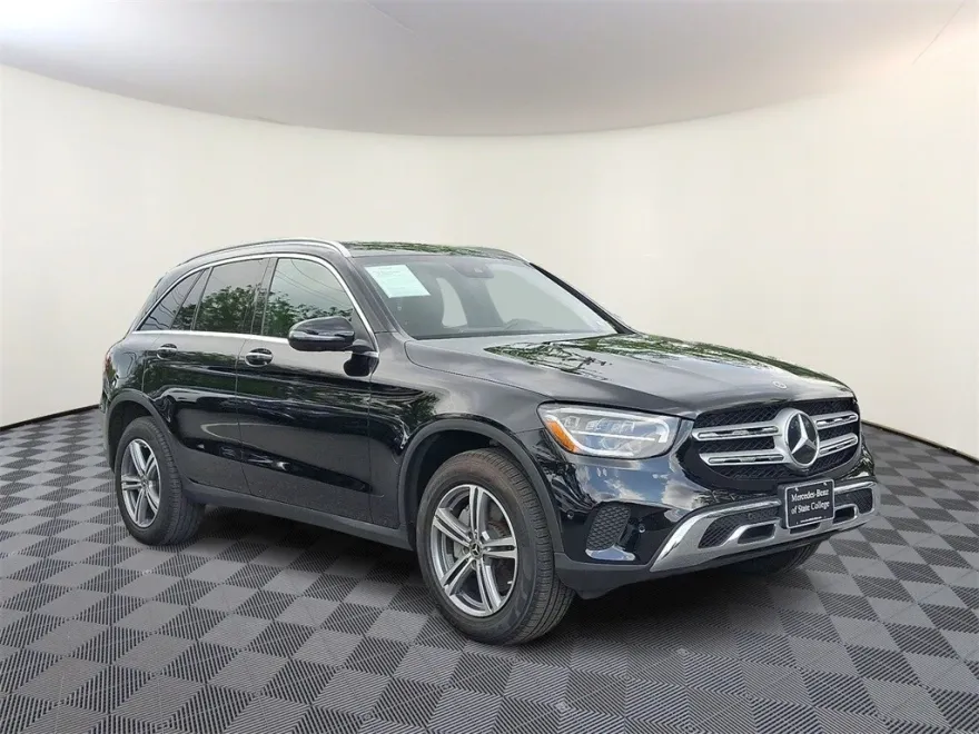 2022 Mercedes Benz GLC 300 4MATIC photo 1