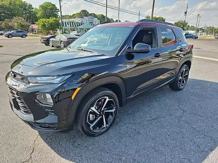 2022 Chevrolet Trailblazer RS photo 1