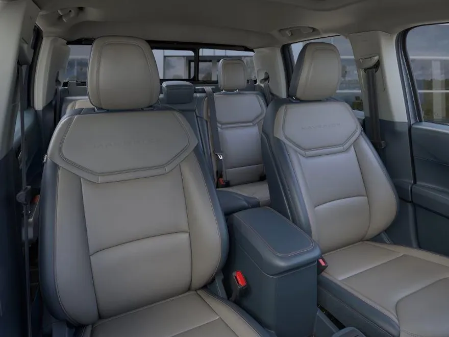 2025 Ford Maverick Lariat photo 1