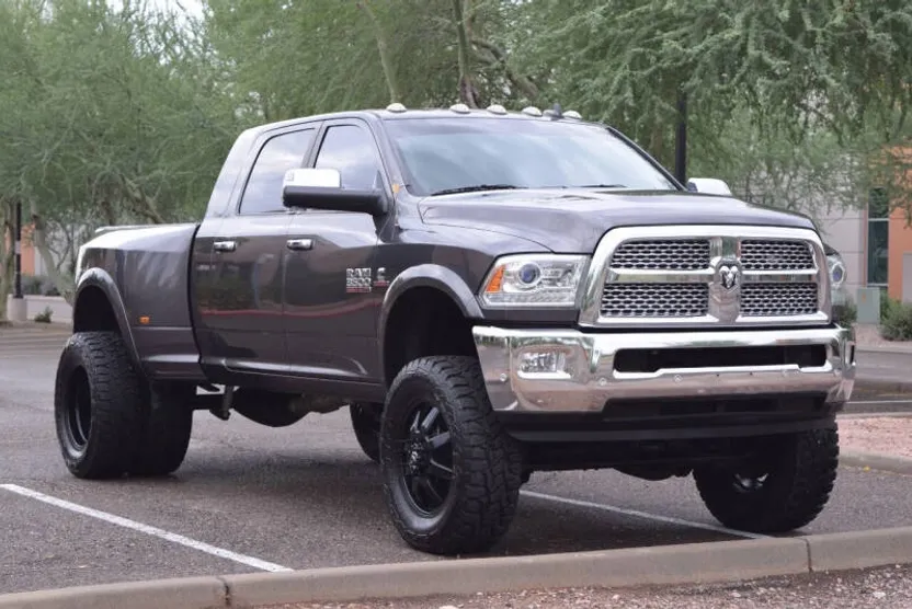 2018 Ram 3500 Laramie photo 1