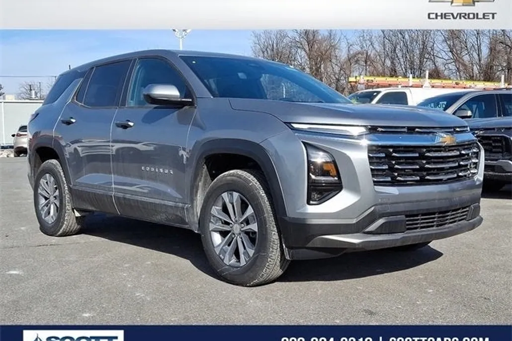 2025 Chevrolet Equinox LT photo 1