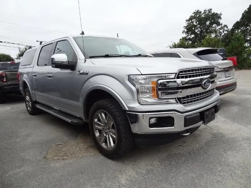 2019 Ford F-150 Lariat photo 1