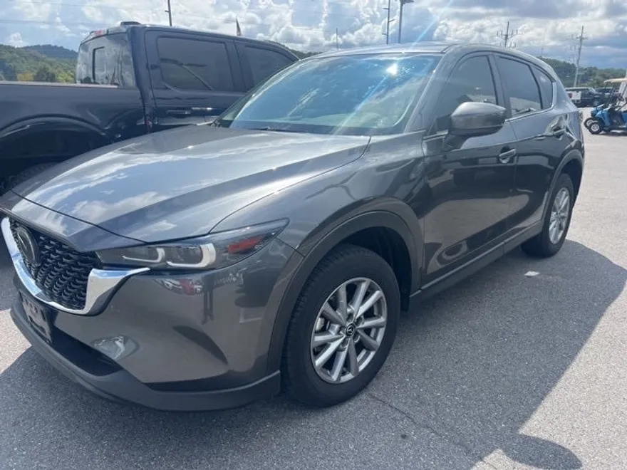 2023 Mazda CX-5 2.5 S Preferred photo 1