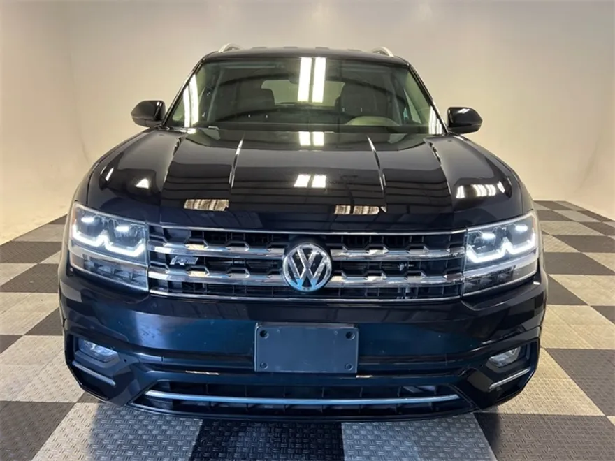 2019 Volkswagen Atlas V6 SE R-Line photo 1