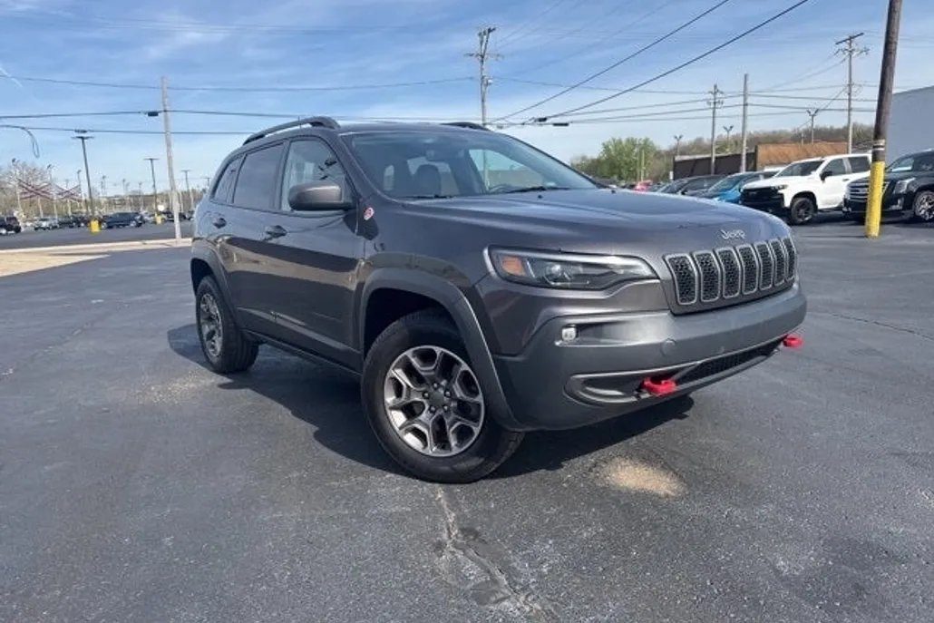 2020 Jeep Cherokee Trailhawk photo 1