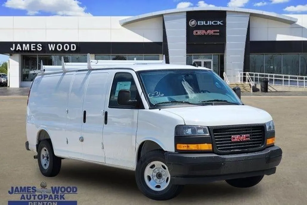 2025 Gmc Savana Cargo 2500 photo 1