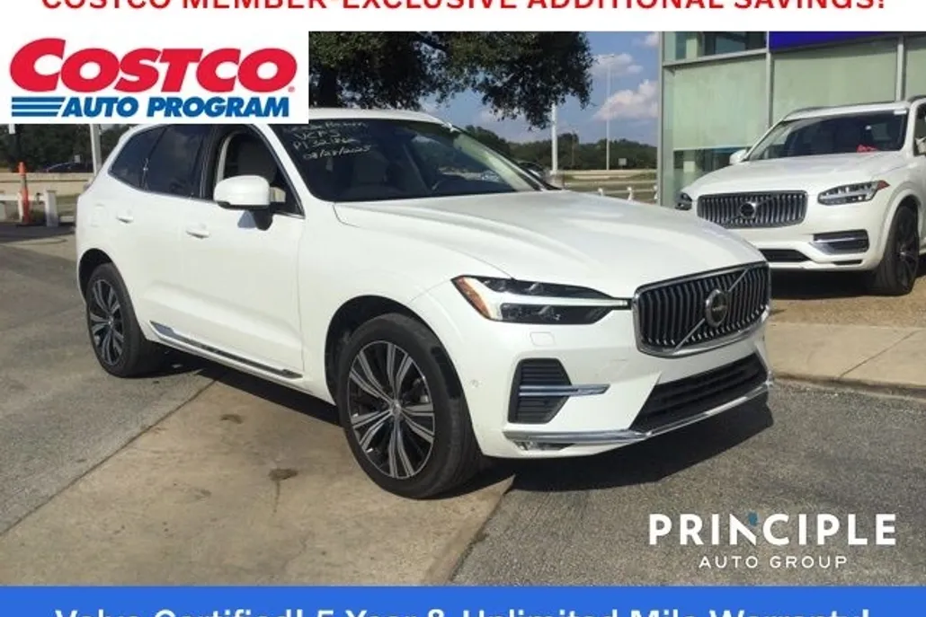 2023 Volvo XC60 B5 Plus photo 1